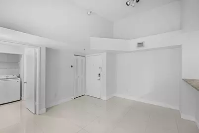 131 Yacht Club Way #307, Hypoluxo, FL 33462 - Photo 17