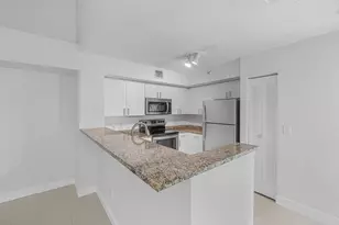 131 Yacht Club Way, Hypoluxo, FL 33462 - Photo 9