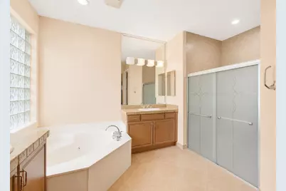 8855 Majorca Bay Drive, Lake Worth, FL 33467 - Photo 23