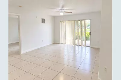 121 SW Palm Drive #104, Port Saint Lucie, FL 34986 - Photo 5