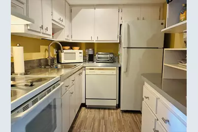 505 Spencer Drive #312, West Palm Beach, FL 33409 - Photo 7