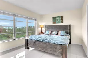 3150 N Palm Aire Dr, Pompano Beach, FL 33069 - Photo 13