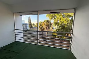 1630 Embassy Dr, West Palm Beach, FL 33401 - Photo 11