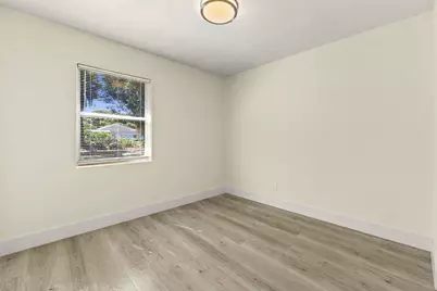 205 N 21st Street, Fort Pierce, FL 34950 - Photo 5