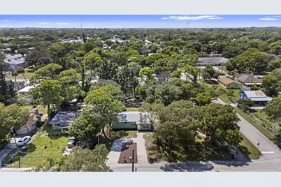 205 N 21st Street, Fort Pierce, FL 34950 - Photo 17