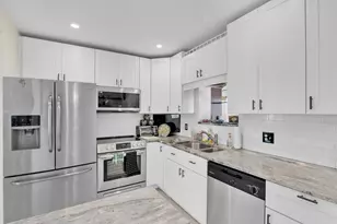 5221 NE 16th Ave, Pompano Beach, FL 33064 - Photo 15