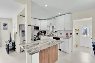 5221 NE 16th Ave, Pompano Beach, FL 33064 - Photo 13