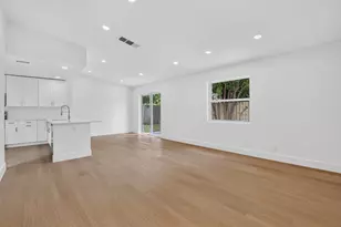 386 NW 40th Terrace, Deerfield Beach, FL 33442 - Photo 7