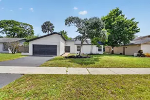 386 NW 40th Terrace, Deerfield Beach, FL 33442 - Photo 1