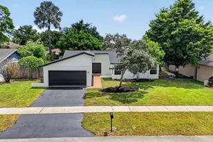386 NW 40th Terrace, Deerfield Beach, FL 33442 - Photo 43