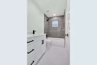 386 NW 40th Terrace, Deerfield Beach, FL 33442 - Photo 31