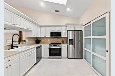 8088 Via Di Veneto, Boca Raton, FL 33496 - Photo 13