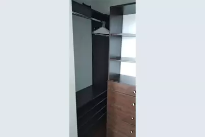 951 Brickell Avenue #2402, Miami, FL 33131 - Photo 7