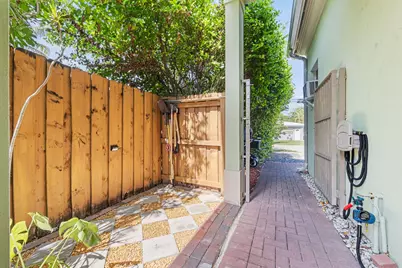 1323 NE 5th Terrace #1323, Fort Lauderdale, FL 33304 - Photo 29