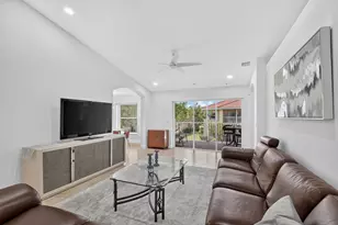 12447 Crystal Pointe Dr, Boynton Beach, FL 33437 - Photo 3