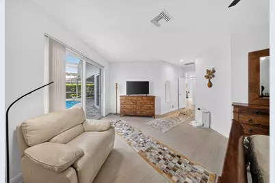 7690 La Corniche Circle, Boca Raton, FL 33433 - Photo 15