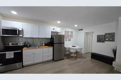 704 NE 8th Street #5, Hallandale Beach, FL 33009 - Photo 3