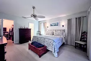 569 Dollarspot Ct, Wellington, FL 33414 - Photo 13