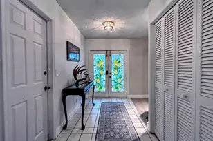 569 Dollarspot Ct, Wellington, FL 33414 - Photo 7