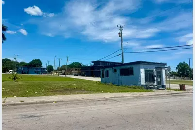 300 SW 5th Street, Belle Glade, FL 33430 - Photo 3