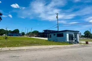 300 SW 5th St, Belle Glade, FL 33430 - Photo 3