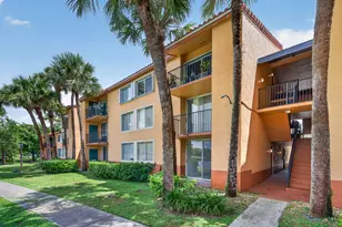 10717 E Cleary Blvd E, Plantation, FL 33324 - Photo 33