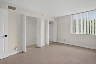10717 E Cleary Blvd E, Plantation, FL 33324 - Photo 17