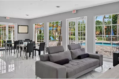 10717 E Cleary Boulevard E #106, Plantation, FL 33324 - Photo 25
