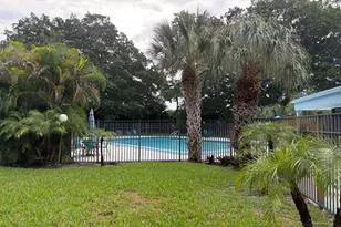9370 SW 8th St, Boca Raton, FL 33428 - Photo 5