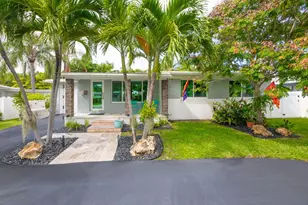 1743 NE 27th St, Wilton Manors, FL 33334 - Photo 5
