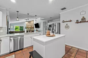 18429 Sycamore Dr W, Loxahatchee, FL 33470 - Photo 19