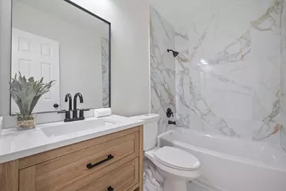 8201 NW 67th Avenue, Tamarac, FL 33321 - Photo 19