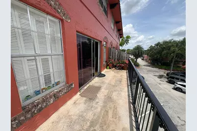 680 Tennis Club Drive #303, Fort Lauderdale, FL 33311 - Photo 19