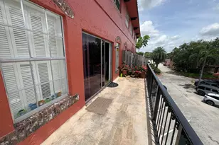 680 Tennis Club Dr, Fort Lauderdale, FL 33311 - Photo 19