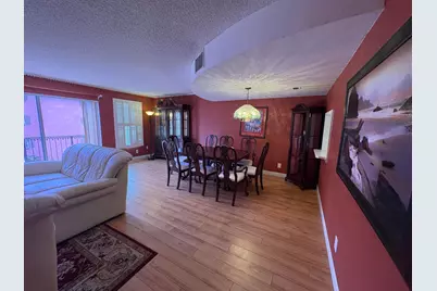 680 Tennis Club Drive #303, Fort Lauderdale, FL 33311 - Photo 5