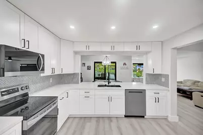 665 Deer Creek North Shore Drive, Deerfield Beach, FL 33442 - Photo 11