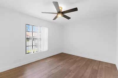 84 Centennial Court, Deerfield Beach, FL 33442 - Photo 13