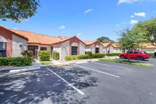 84 Centennial Ct, Deerfield Beach, FL 33442 - Photo 3