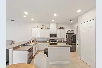 16437 Tudor Grove Drive, Orlando, FL 32828 - Photo 13