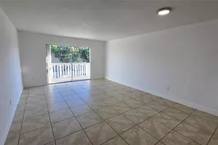 15205 NE 6th Ave, Miami, FL 33162 - Photo 7