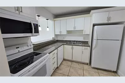 15205 NE 6th Avenue #D206, Miami, FL 33162 - Photo 1