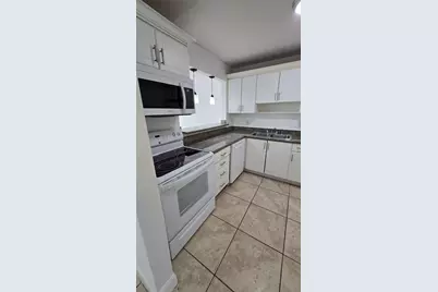 15205 NE 6th Avenue #D206, Miami, FL 33162 - Photo 3
