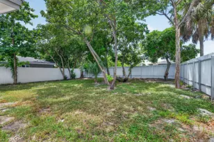 182 SW 6th St, Deerfield Beach, FL 33441 - Photo 33