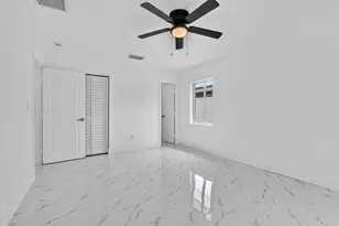 182 SW 6th St, Deerfield Beach, FL 33441 - Photo 25