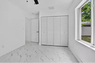 182 SW 6 Street, Deerfield Beach, FL 33441 - Photo 23
