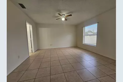 162 SW Grimaldo Terrace, Port Saint Lucie, FL 34984 - Photo 5