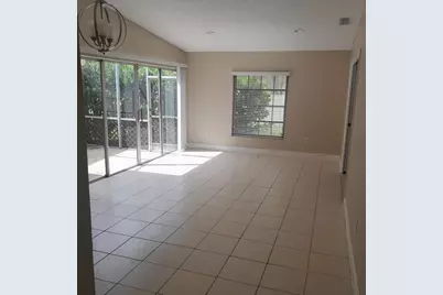 9311 E Heather Lane, Miramar, FL 33025 - Photo 3