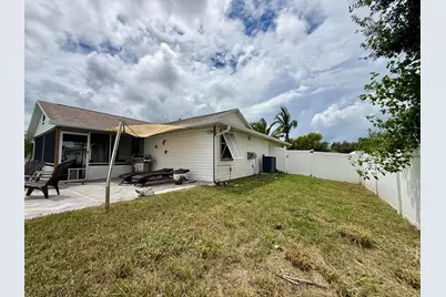 637 SW Granadeer Street, Port Saint Lucie, FL 34983 - Photo 13