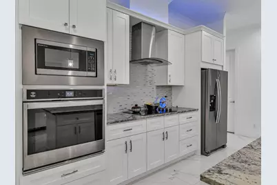 2910 SW Sterling Street, Port Saint Lucie, FL 34953 - Photo 9
