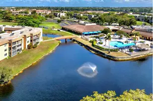 9201 Sunrise Lakes Blvd, Sunrise, FL 33322 - Photo 17